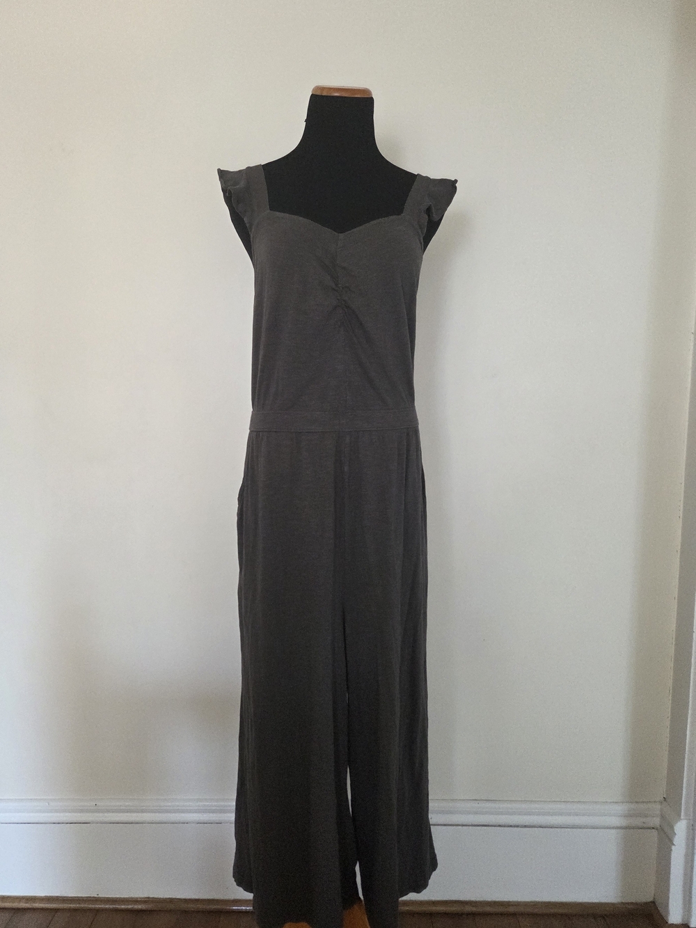 Susina Wide Leg Charcoal Grey Jumpsuit Size XL
